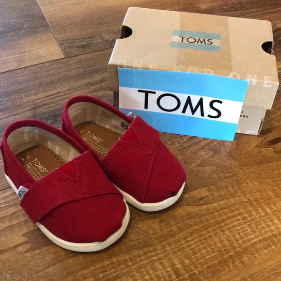 toms shoes cyber monday
